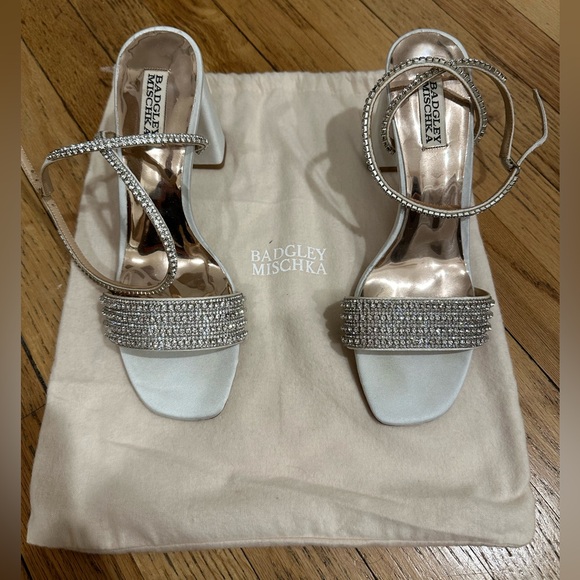 Badgley Mischka Becca Sandal Heel - NEVER WORN - Picture 7 of 8